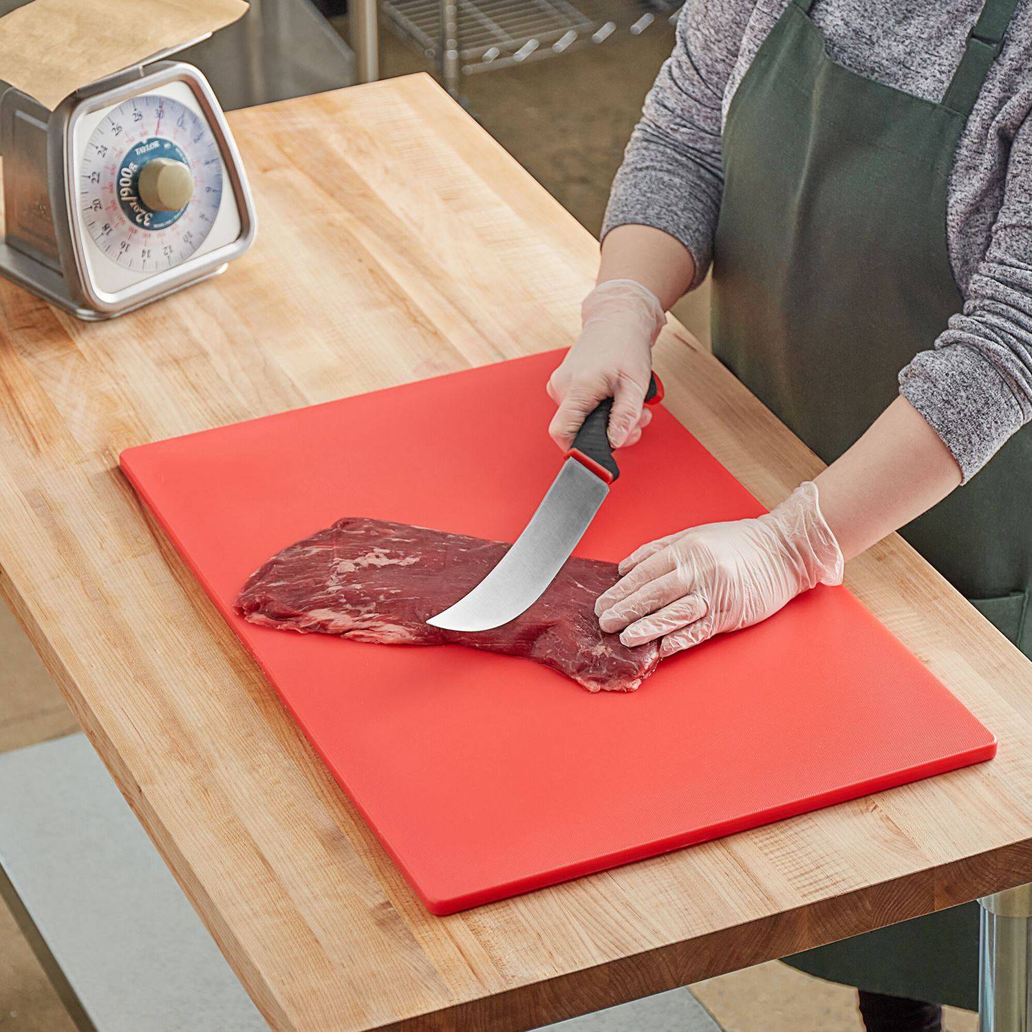 RAJ CUTTING BOARD RED